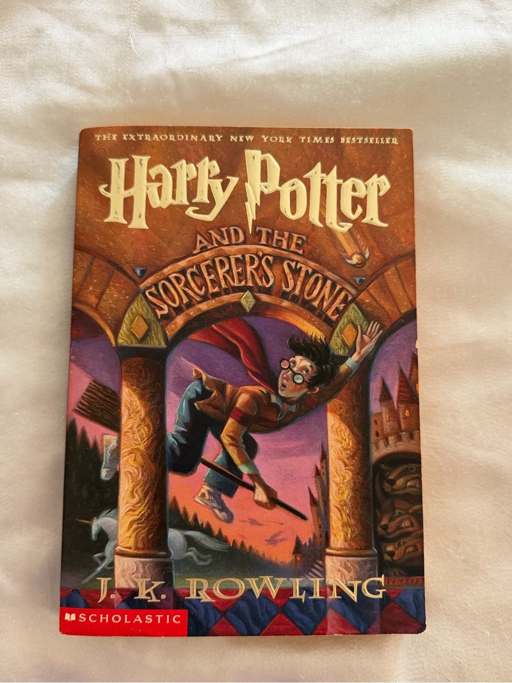 Harry Potter Sorcerer’s Stone 1999 First Scholastic Trade Paperback Printing